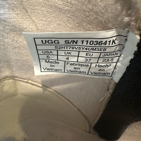 NEW: UGG Kids' Adler Sneaker, Chestnut, 5 M US Big Kid - Picture 10 of 11